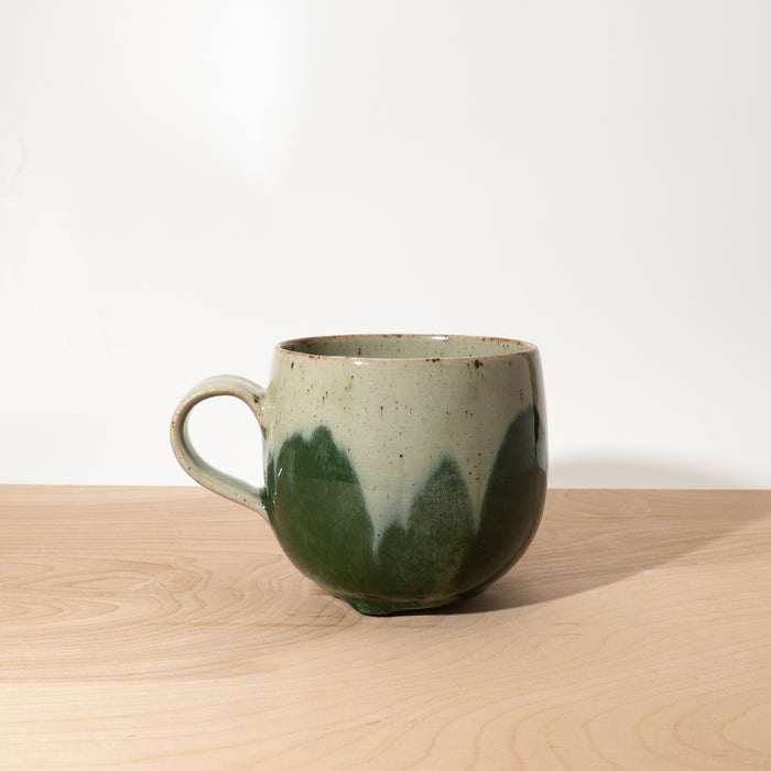 Green Peaks Stoneware Mug