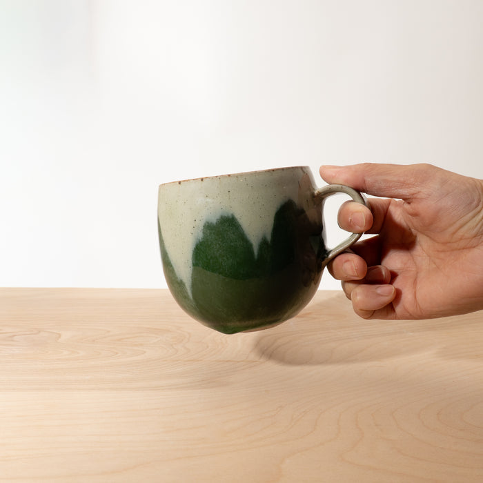 Green Peaks Stoneware Mug
