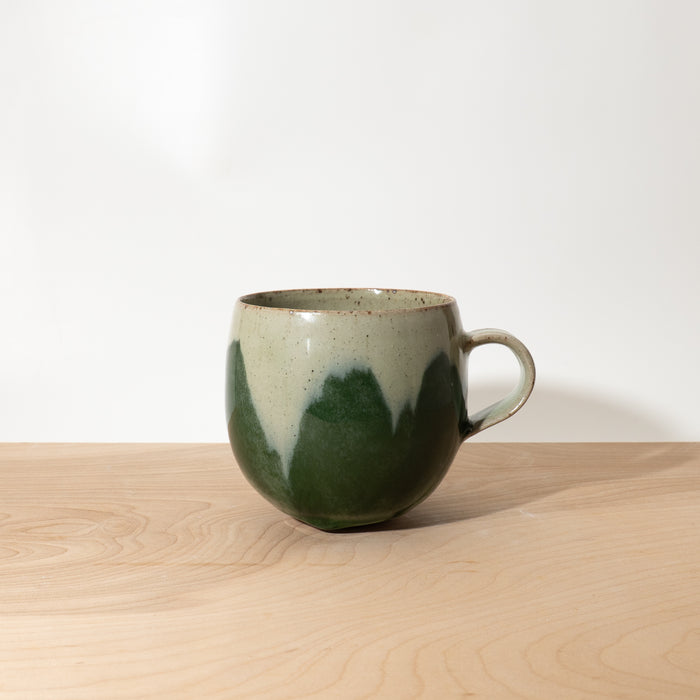 Green Peaks Stoneware Mug